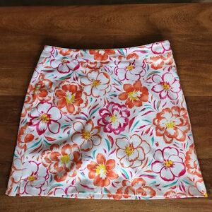Greg Norman Floral A-Line Mini Skort in White with Orange & Pink Blooms 4